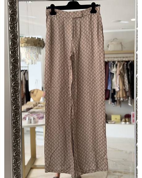 Marciano — Calça padrão monograma camel (Na loja)